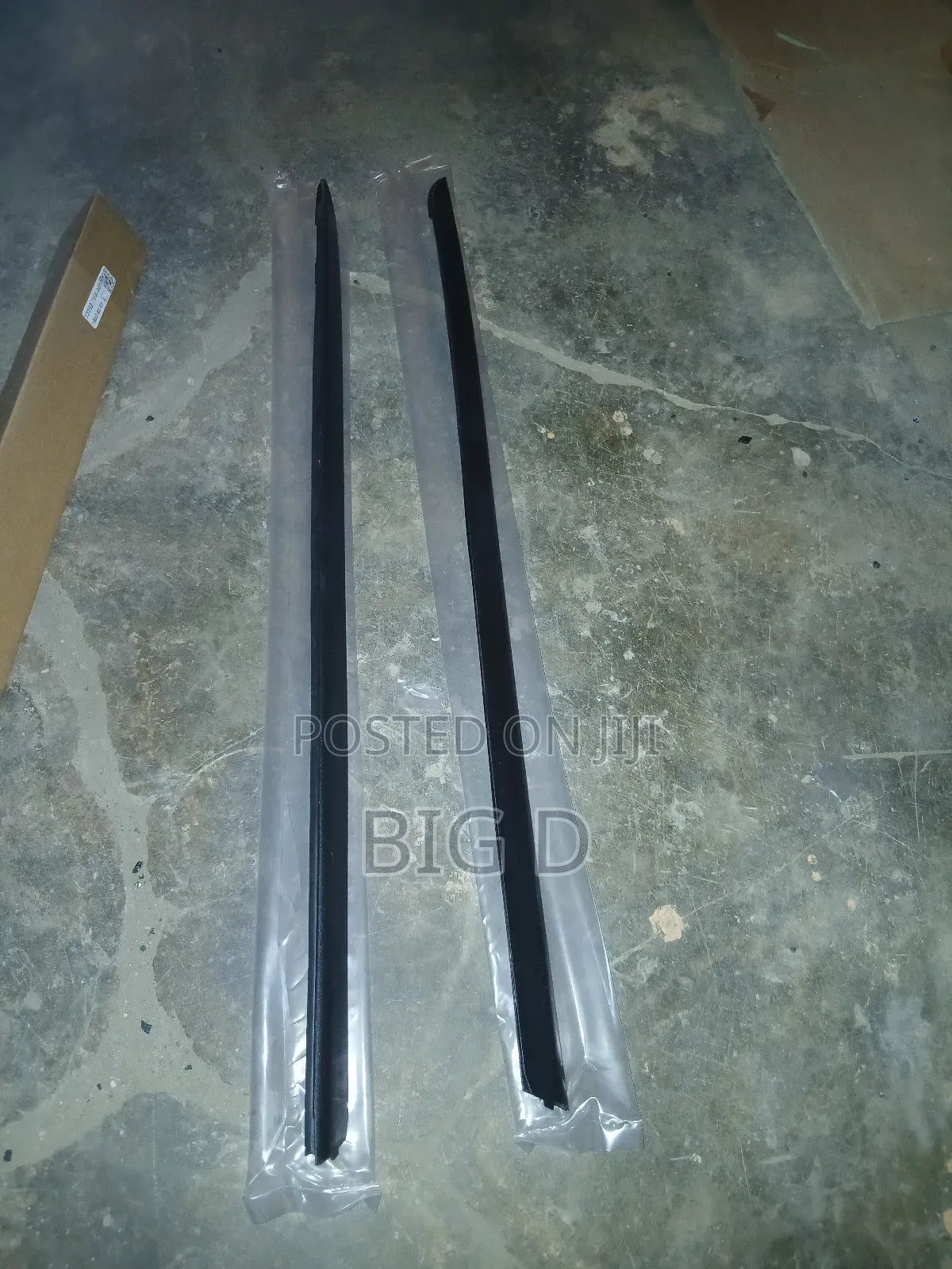 Honda Accord 2018 - 2022 Windscreen Pole