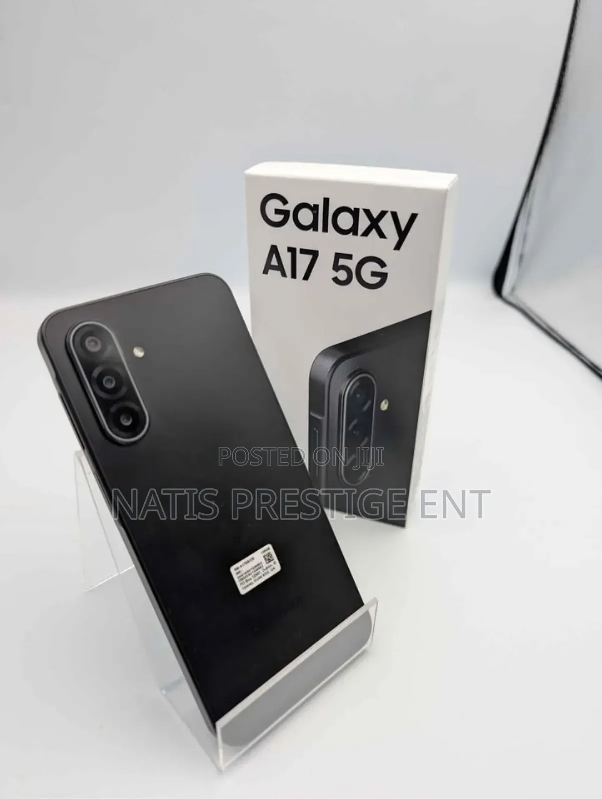 New Samsung Galaxy A17 5G 128 GB Black