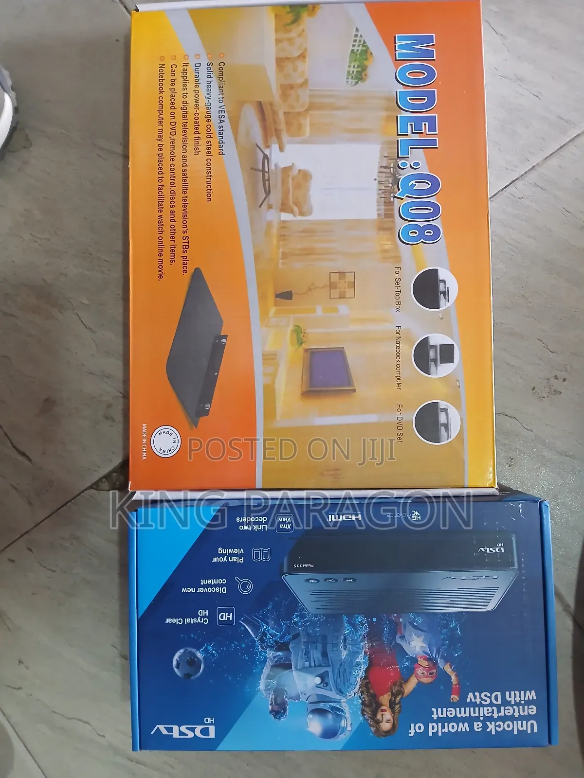 DSTV Decoder + Shelf