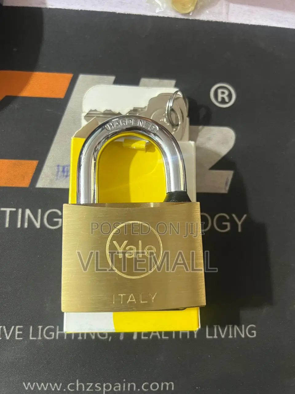 Yale Brass Padlock 60mm