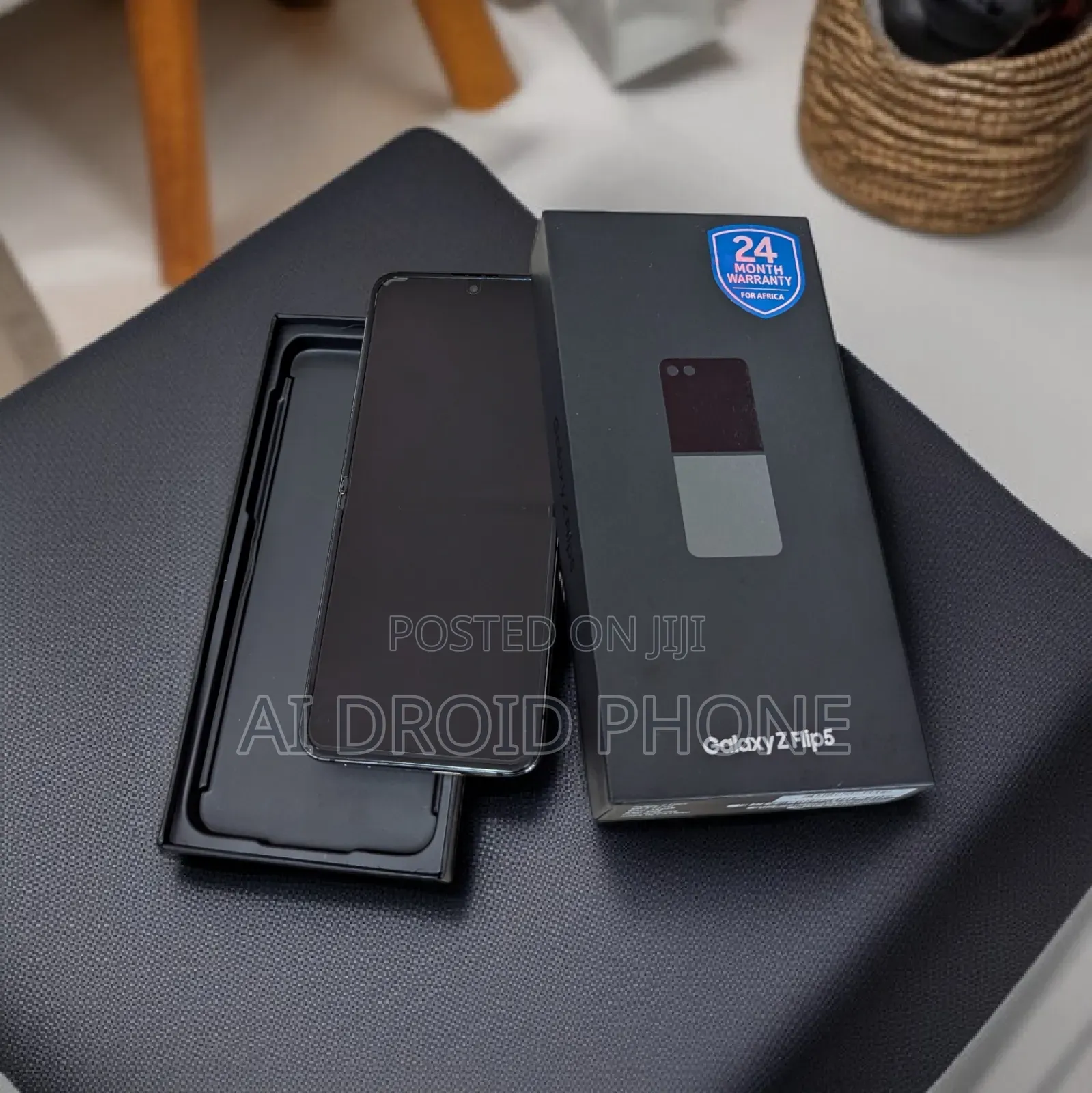 New Samsung Galaxy Z Flip 5 256 GB Gray