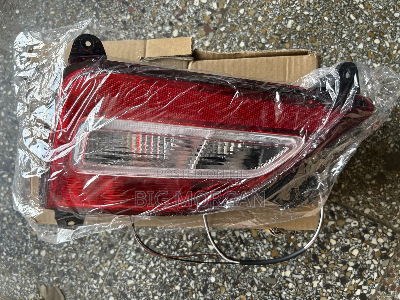 Hyundai Santa Fe 2019-2020 Reflector Pair