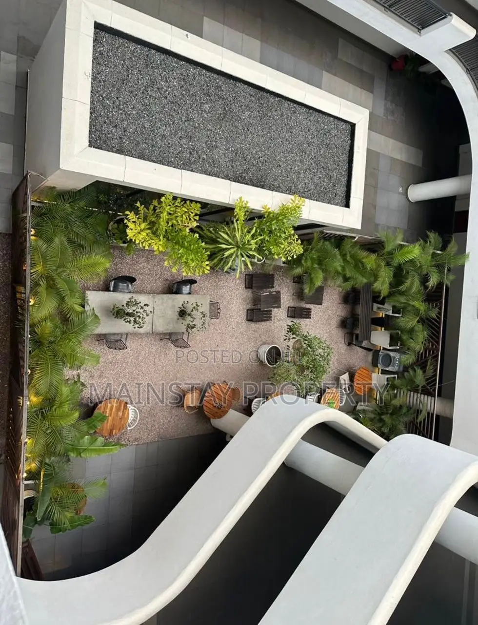 Furnished 4bdrm Apartment in Ridge for sale