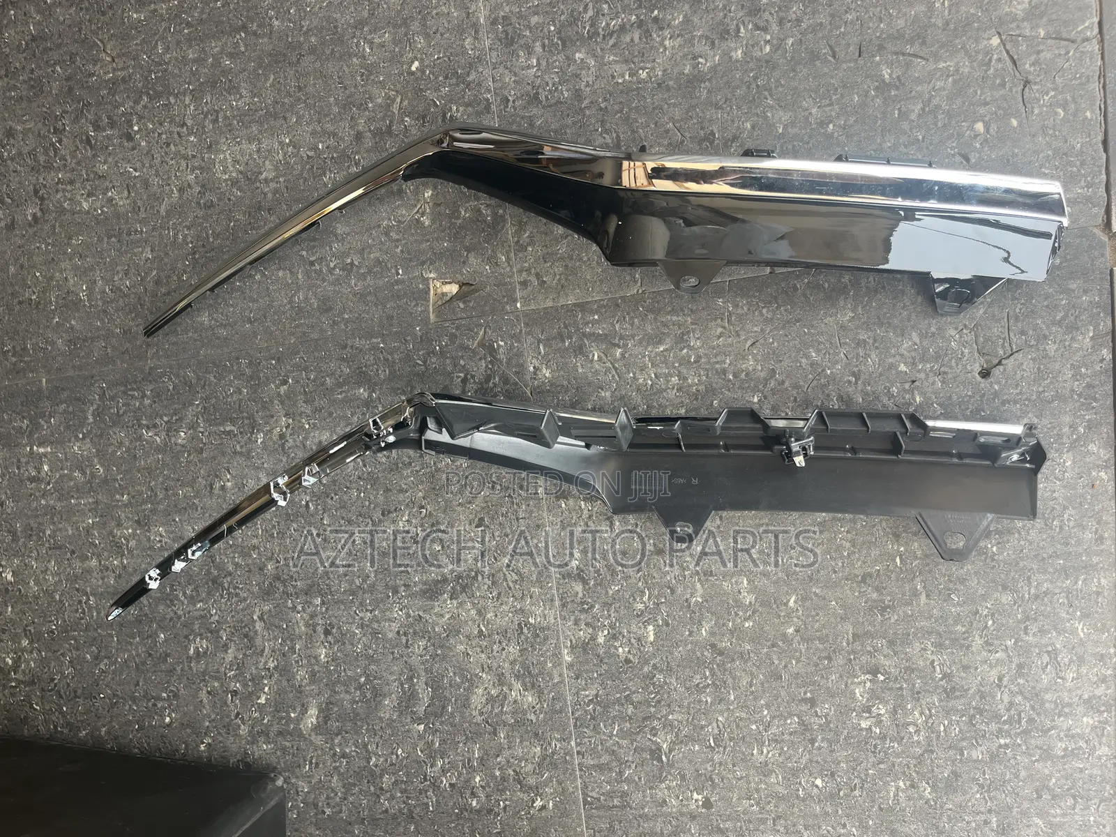 Honda CRV/ Cr-v 2019 2020 2021 2022 Headlight Chrome