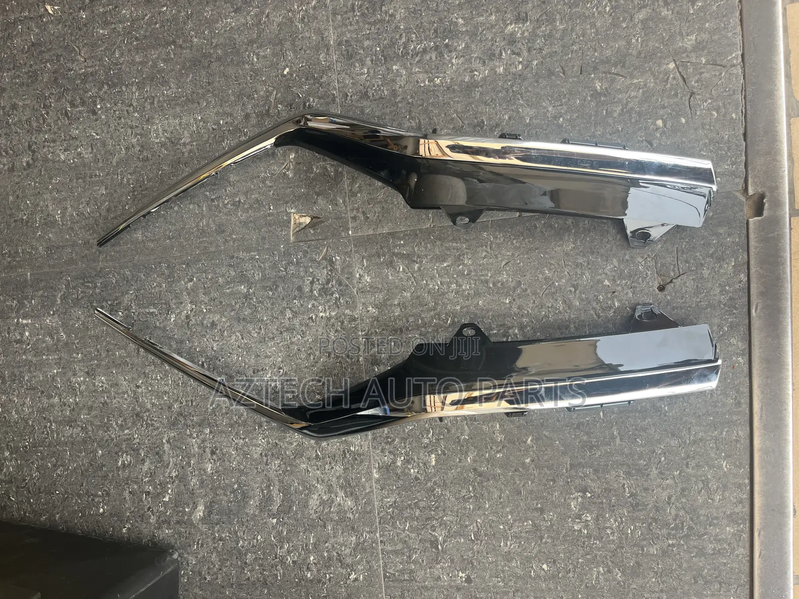 Honda CRV/ Cr-v 2019 2020 2021 2022 Headlight Chrome