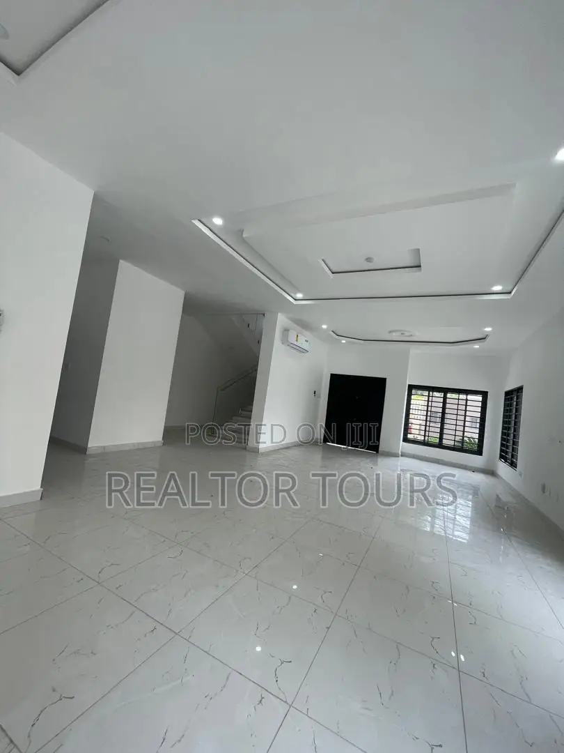 4bdrm House in East Legon for sale