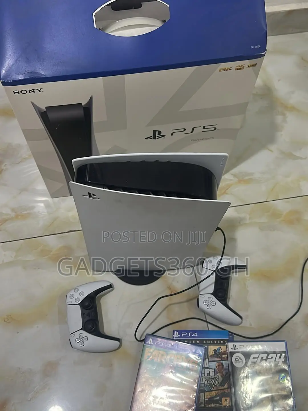 Sony Playstation 5 Standard 825gb (Old Model Disc Edition)