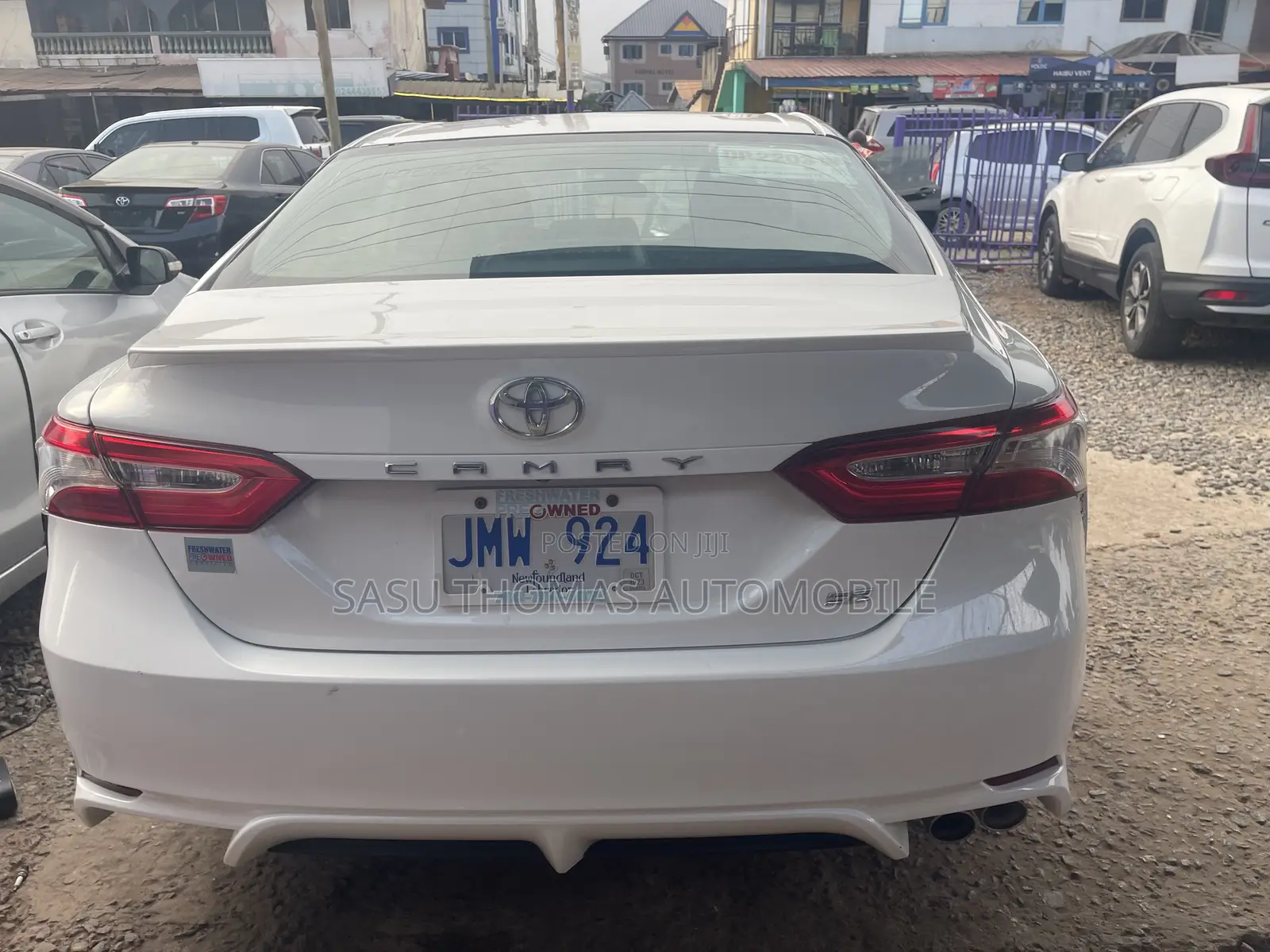 Toyota Camry 2020 White