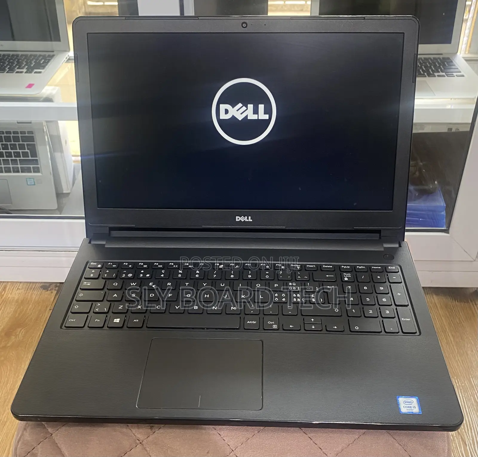 Laptop Dell Vostro 15 3559 8GB Intel Core i5 SSD 256GB