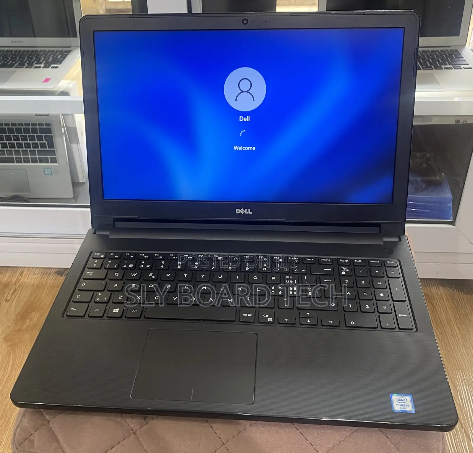 Laptop Dell Vostro 15 3559 8GB Intel Core i5 SSD 256GB