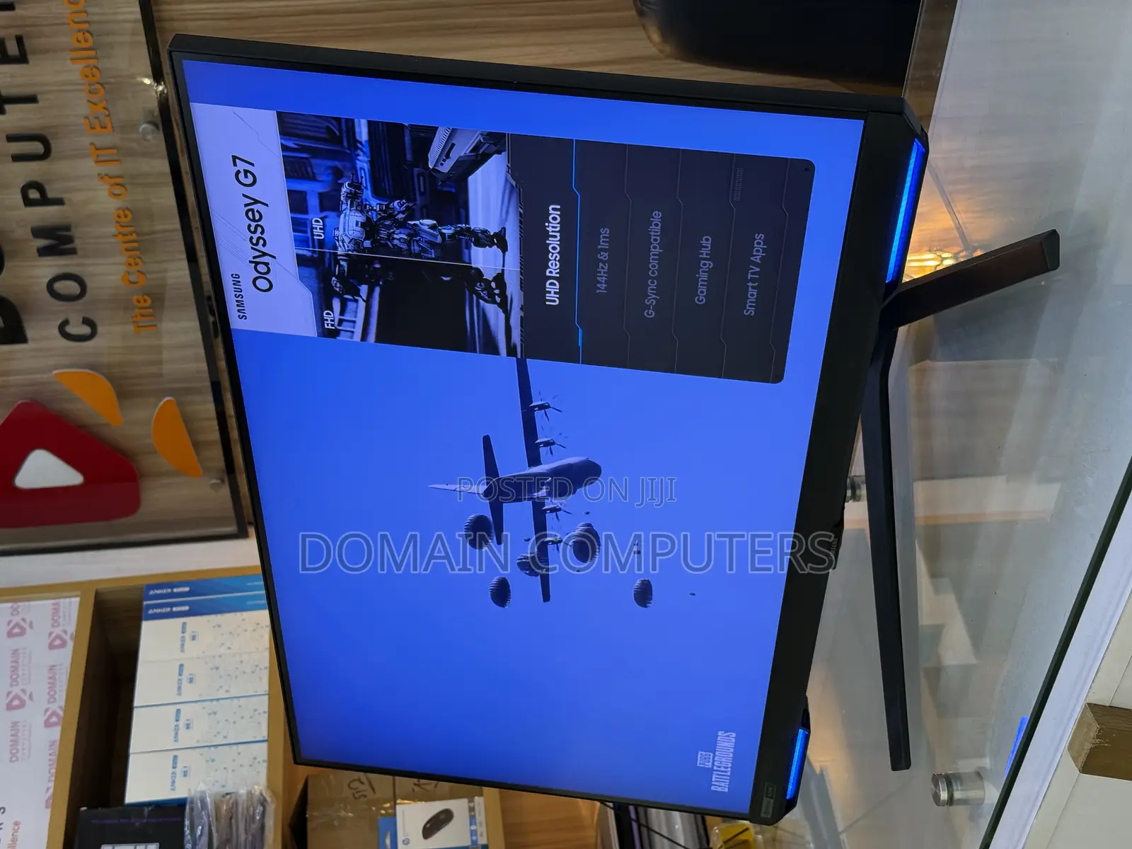 Samsung Odyssey G7 32 Inches 144hz RGB