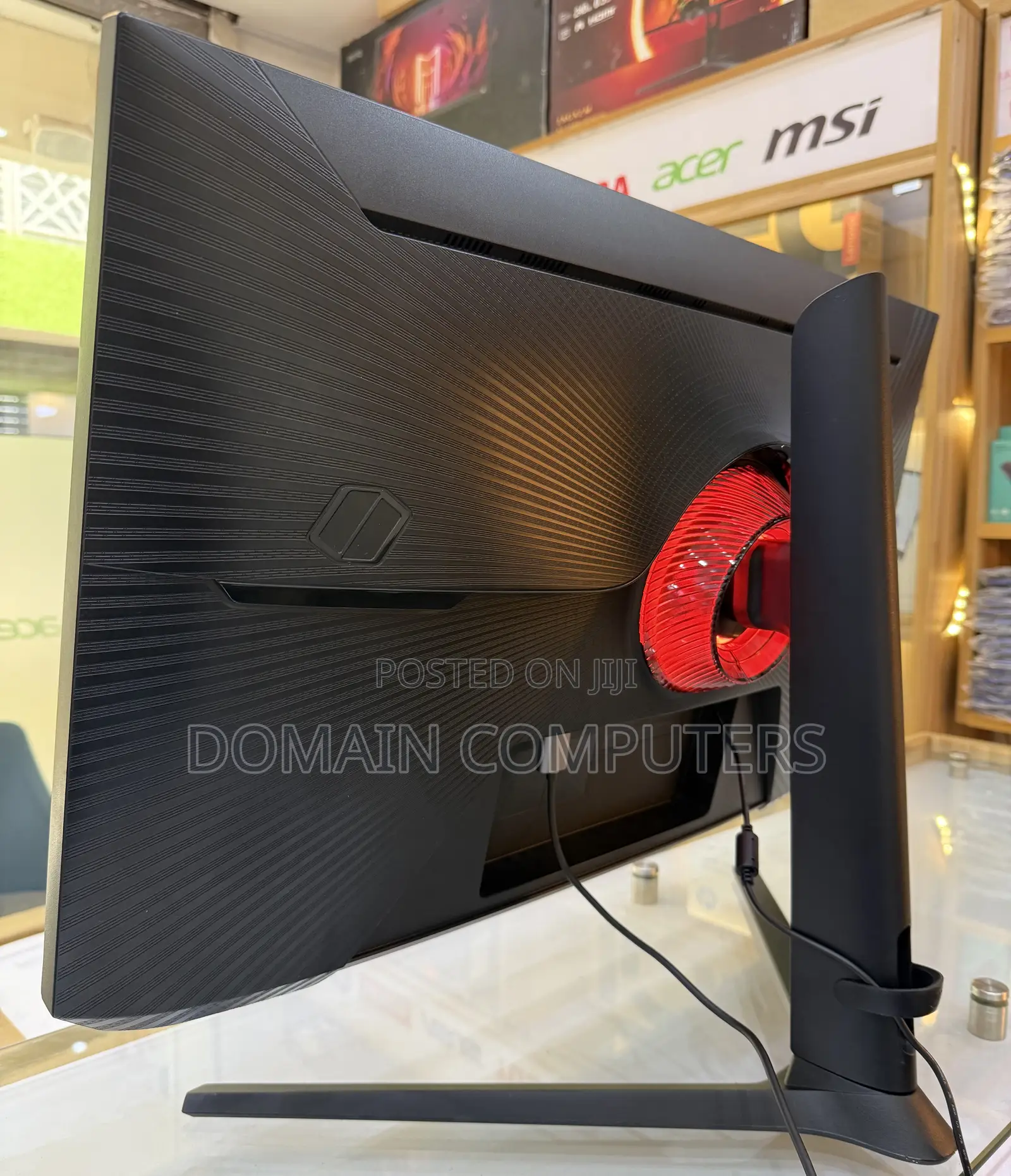 Samsung Odyssey G7 32 Inches 144hz RGB