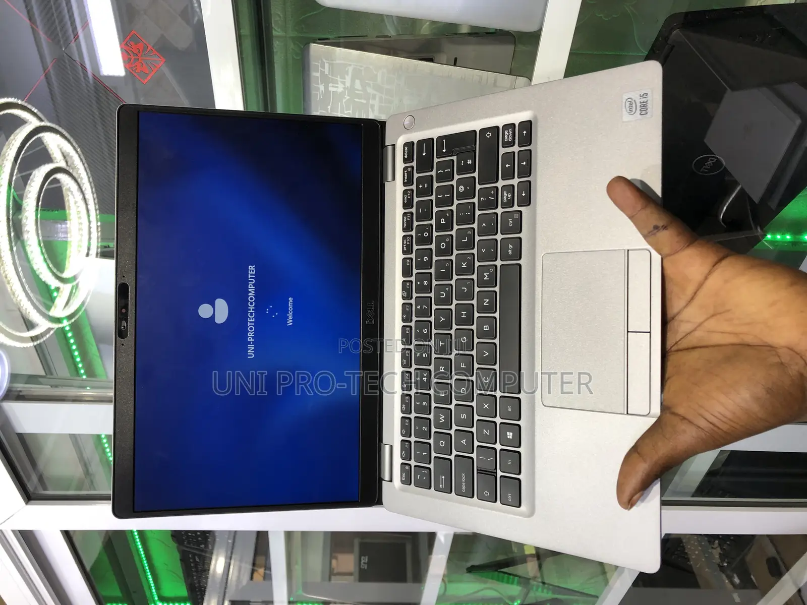 Laptop Dell Latitude 5310 8GB Intel Core i5 SSD 256GB