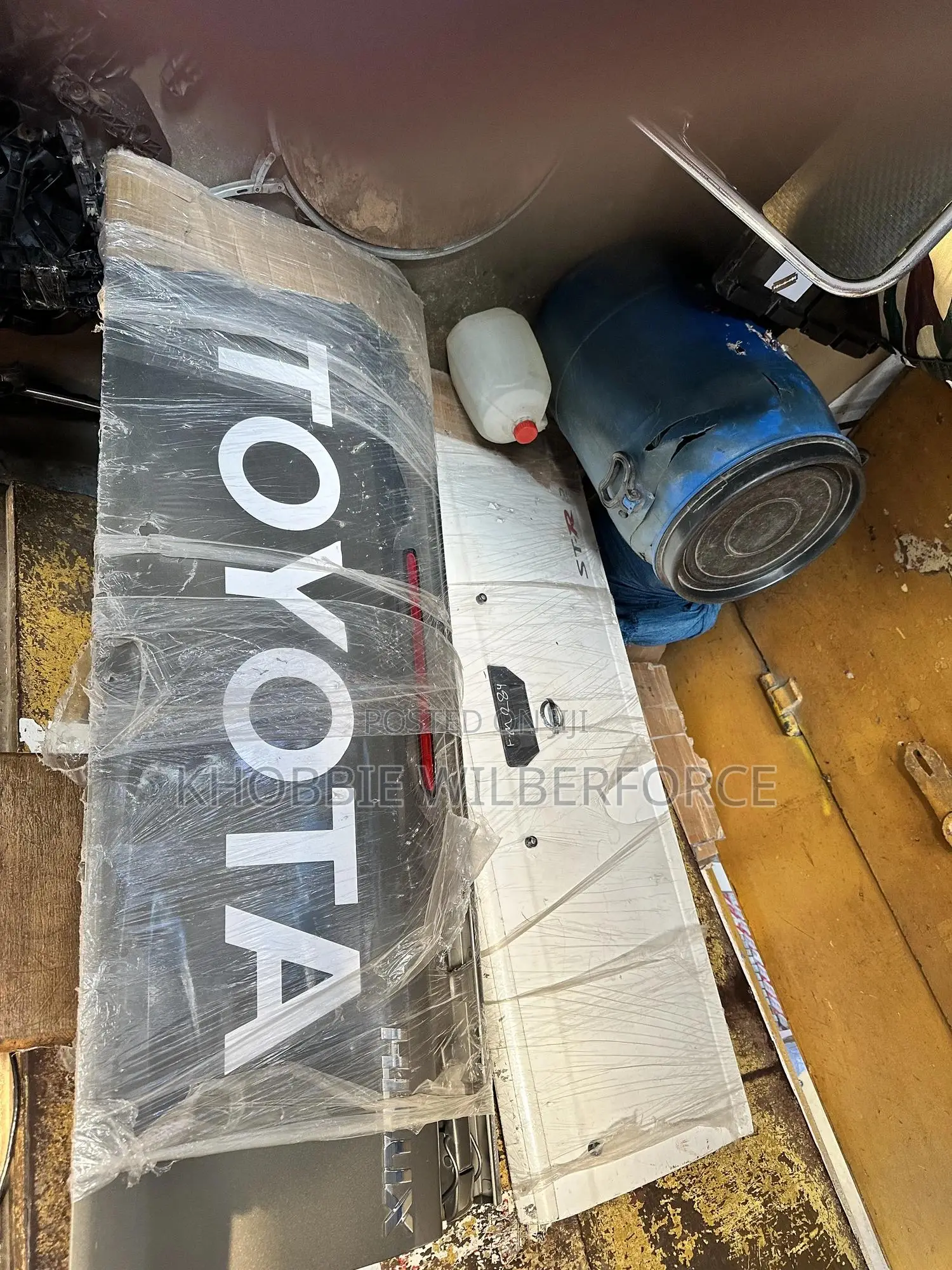 Toyota Hilux Tail Gate