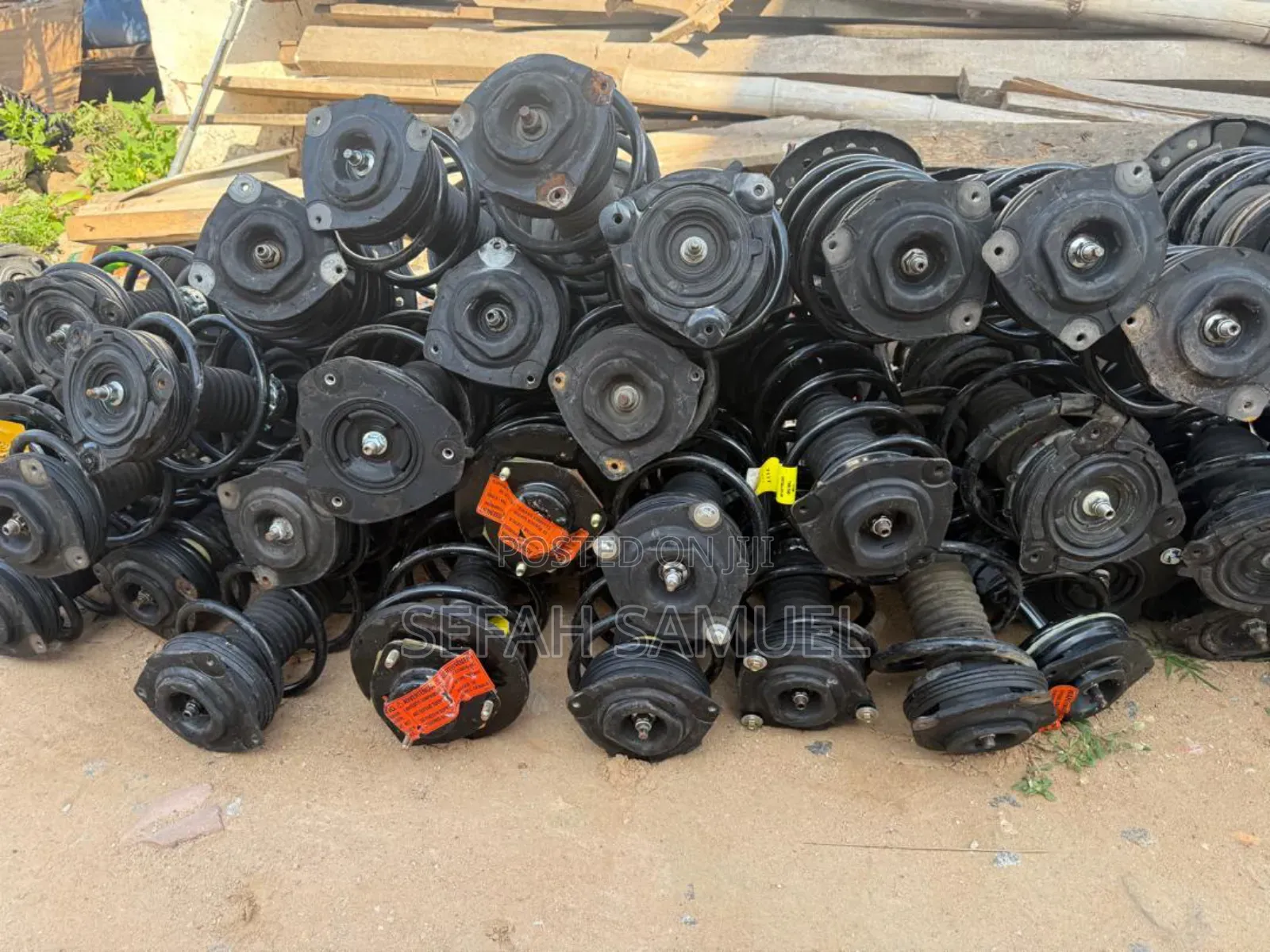 Nissan Sentra 2016 Front Shock Absorbers