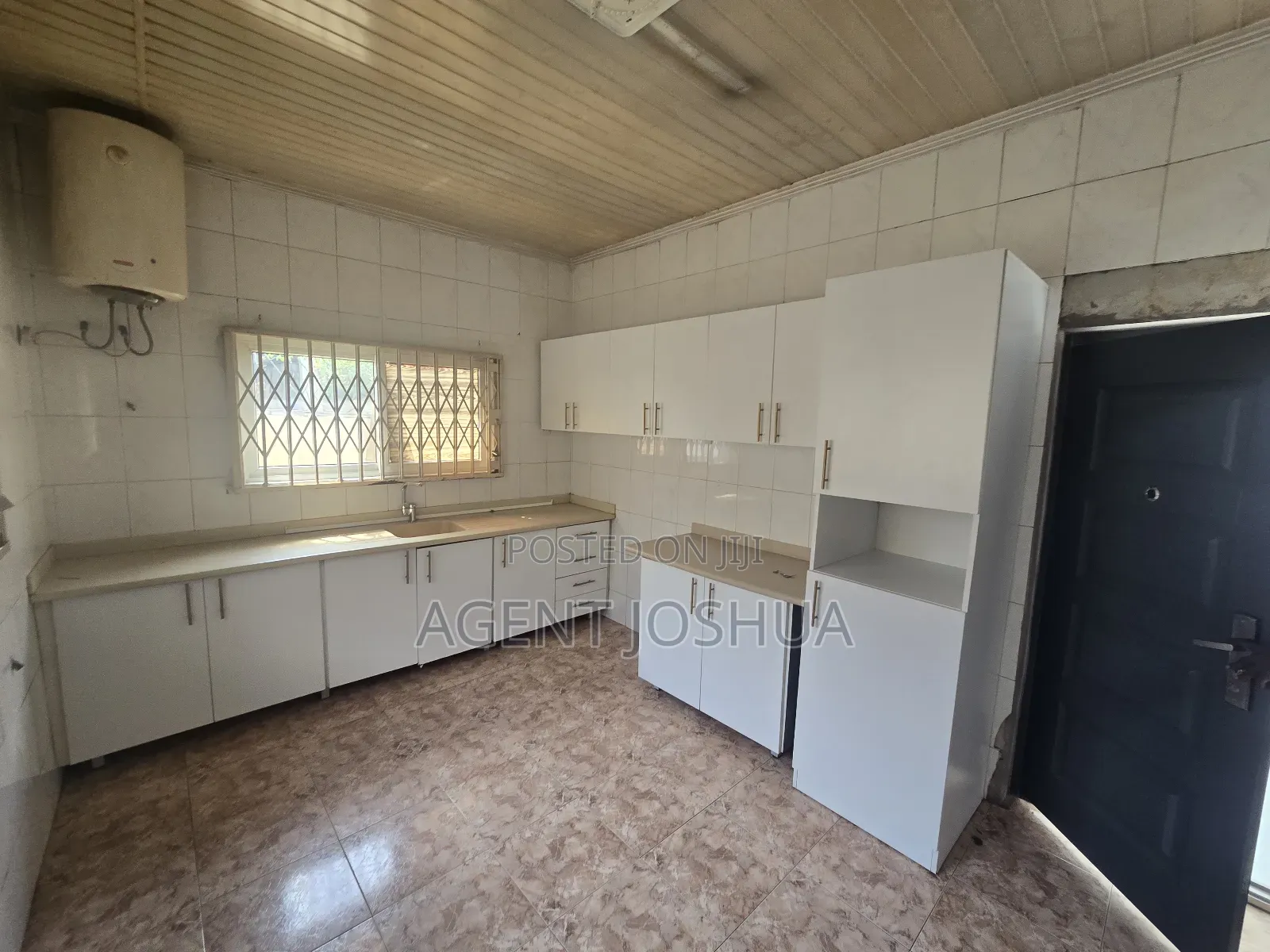 4bdrm House in Manet Court Estate for sale