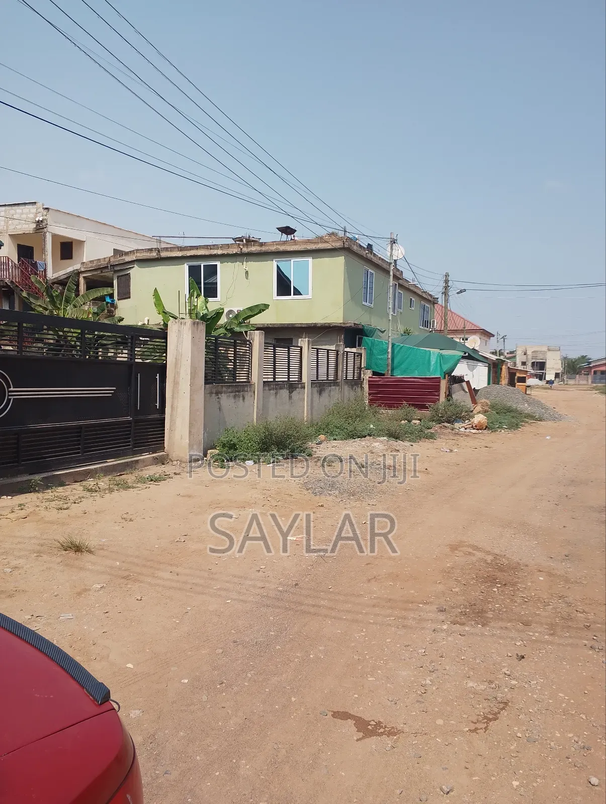 6bdrm Mansion in Enjoyy Estates, Tema Metropolitan for sale