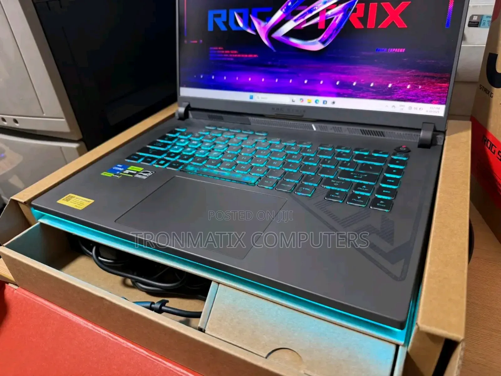 New Laptop Asus ROG Strix G16 G614 16GB Intel Core i5 SSD 512GB