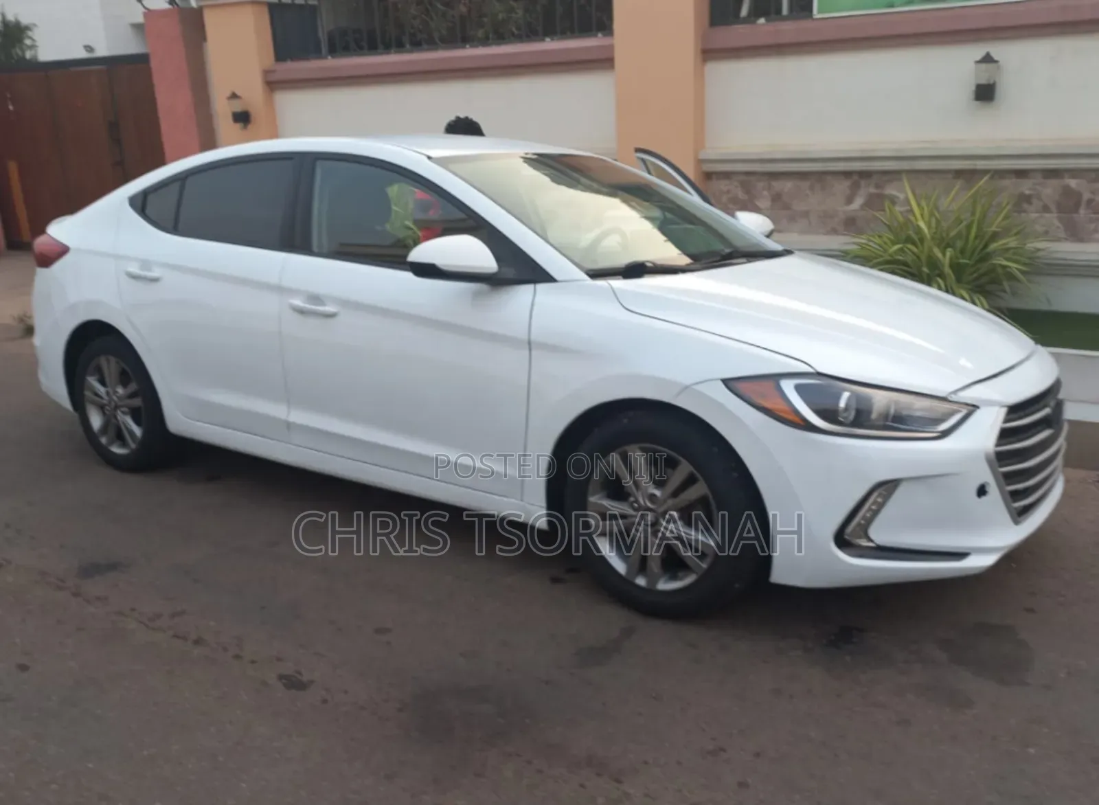 Hyundai Elantra Limited 2018 White