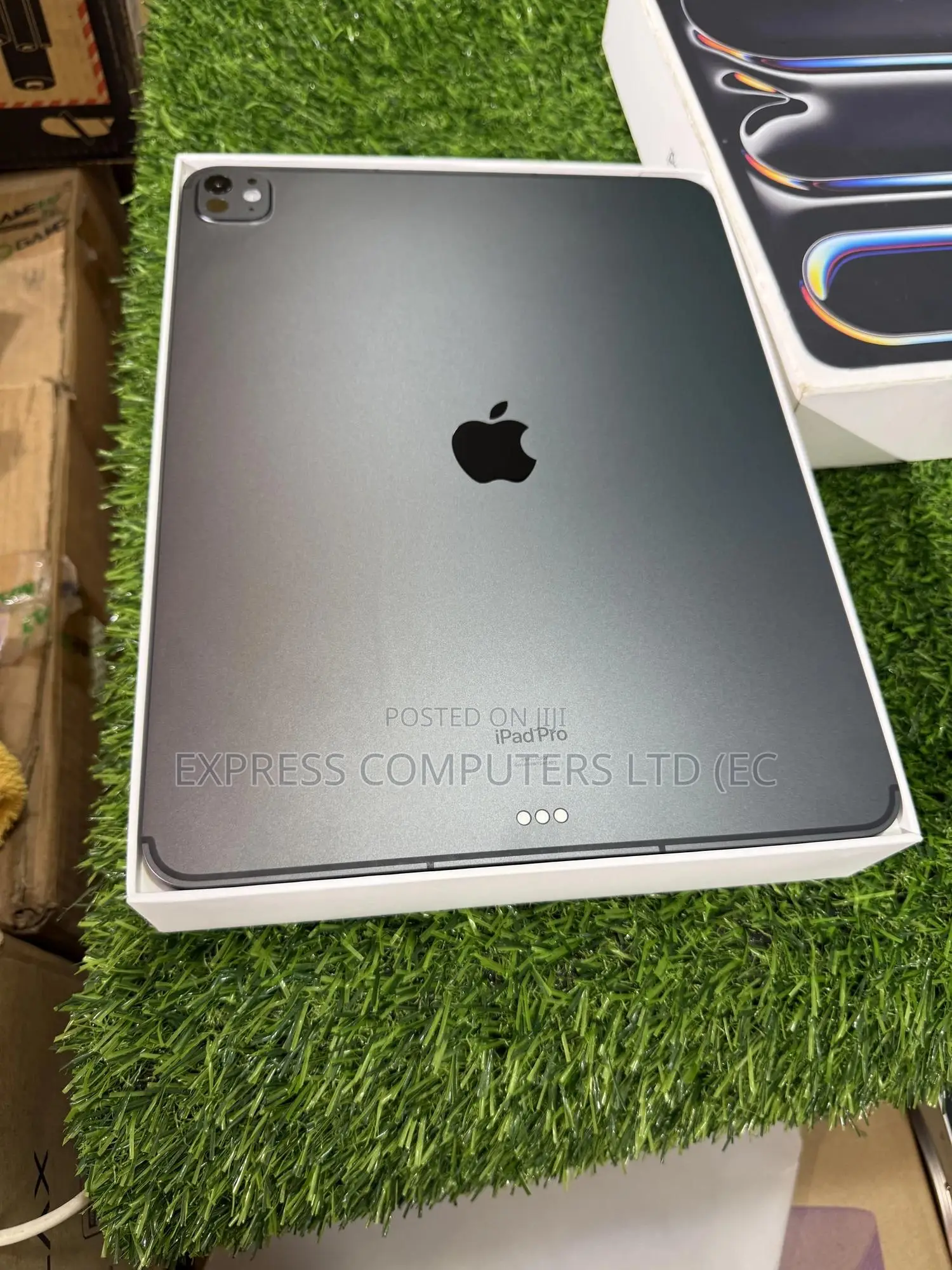 Apple iPad Pro 13 (2024) 512 GB Gray