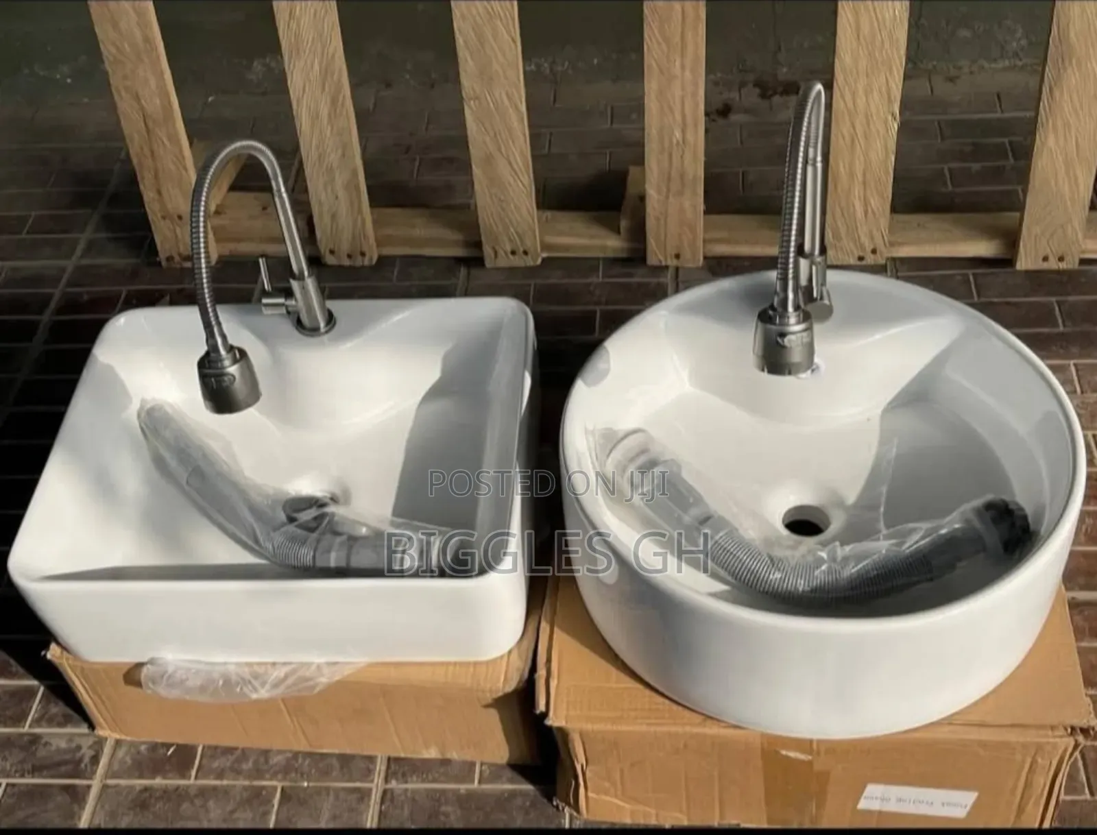 Countertop Basin With Tap