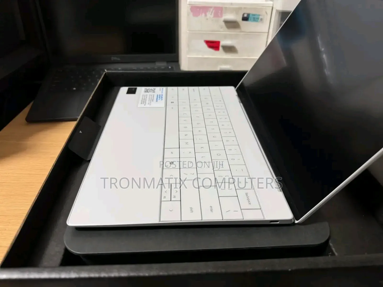 New Laptop Dell XPS 13 32GB Qualcomm Snapdragon X Elite SSD 1T
