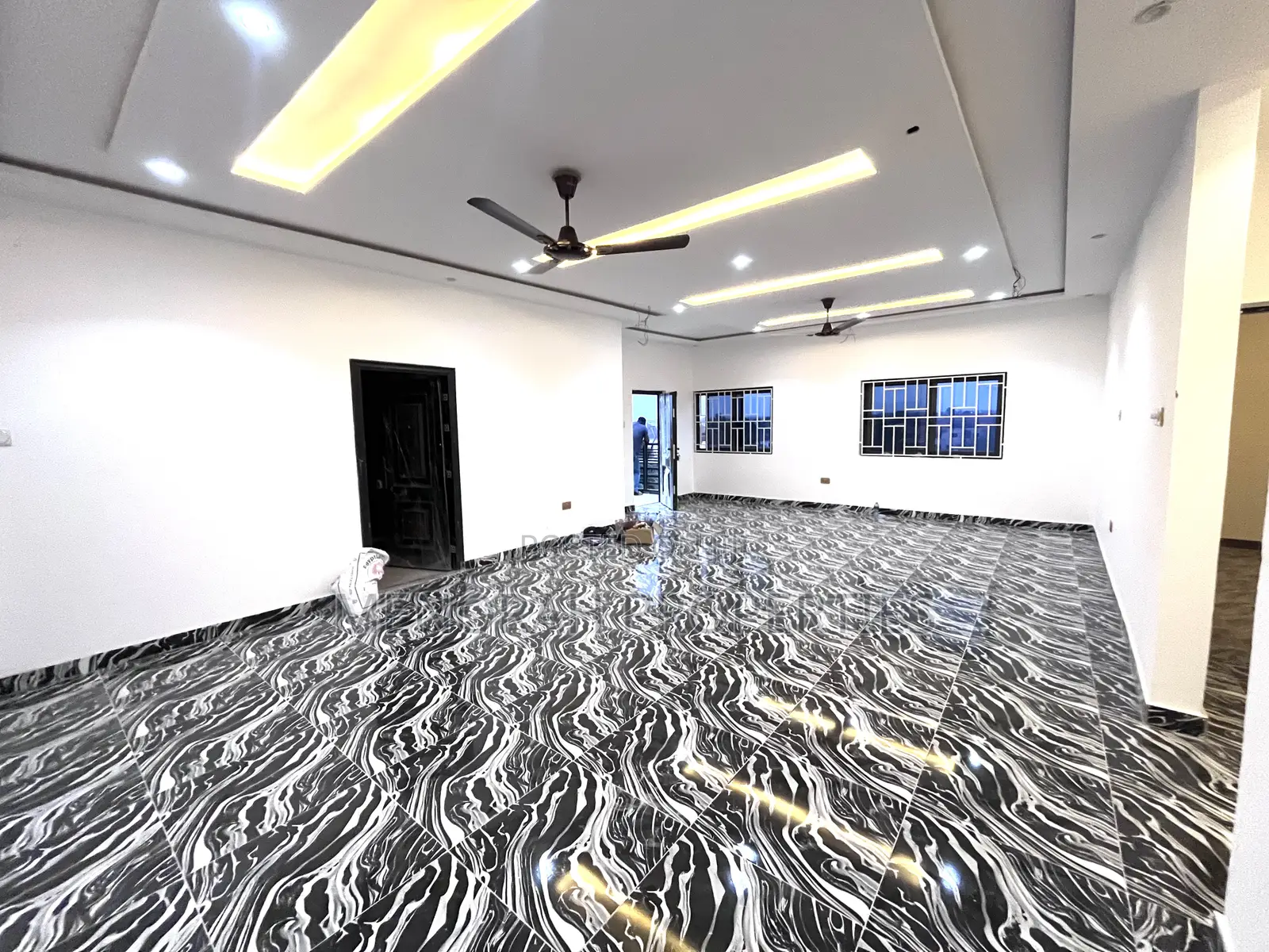 2bdrm Apartment in Adenta Commandos for rent