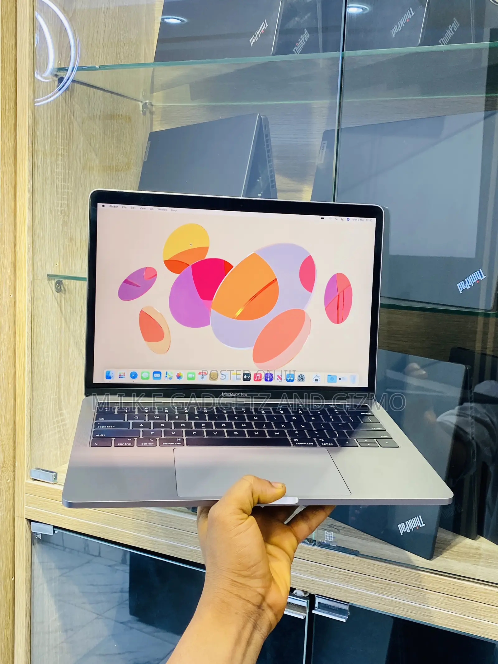 Laptop Apple MacBook Pro 2019 16GB Intel Core i7 SSD 512GB