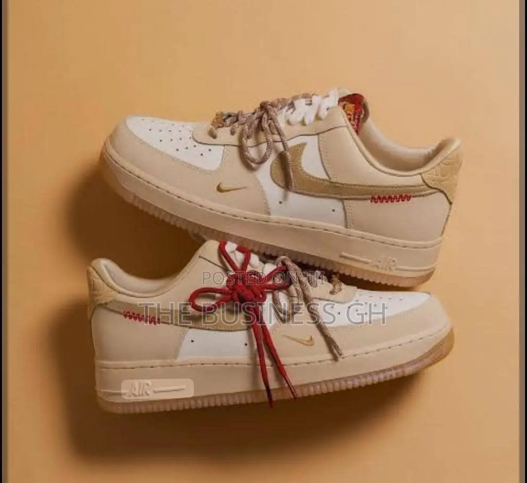 Nike Sneakers