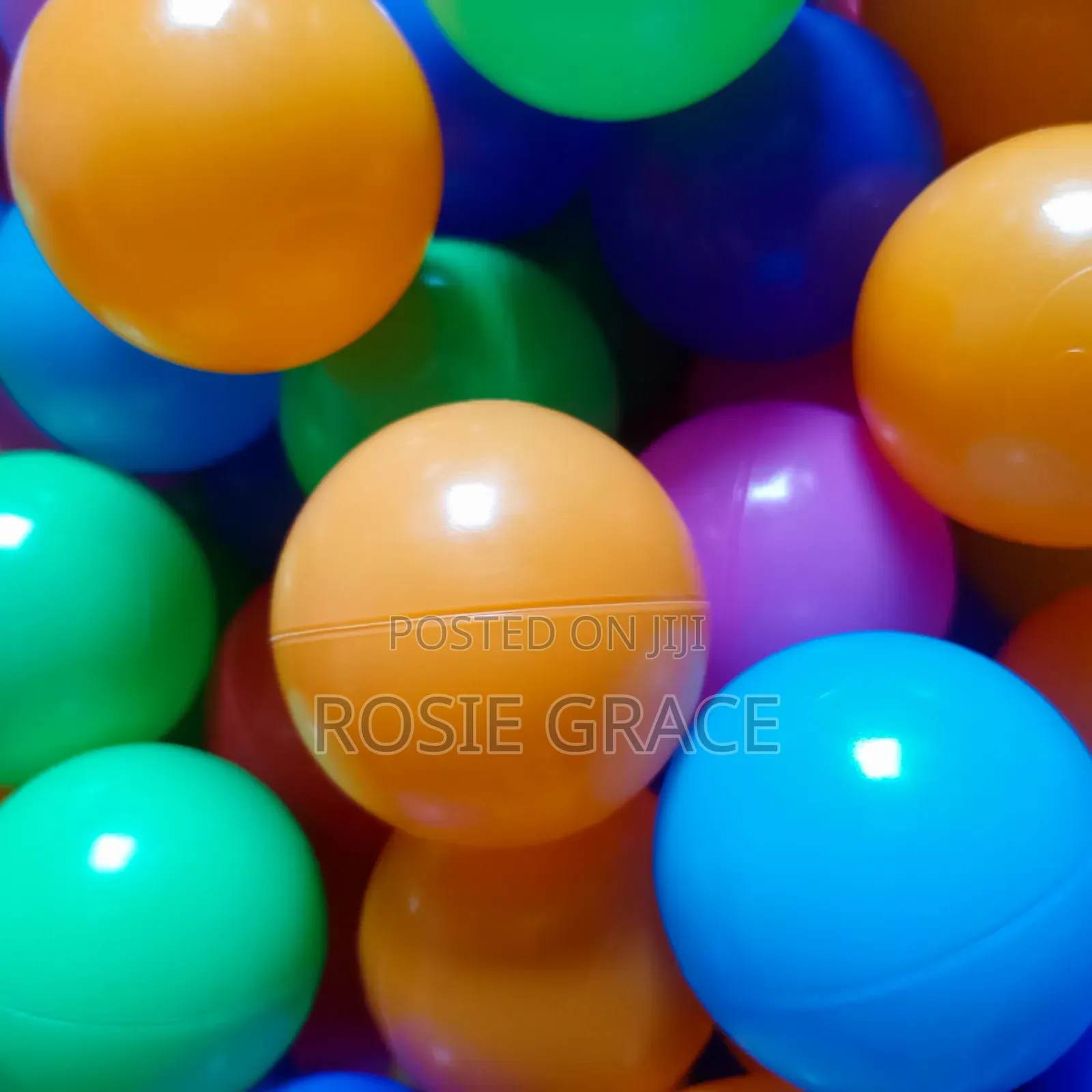 50pcs Colourful Play Pit Balls.