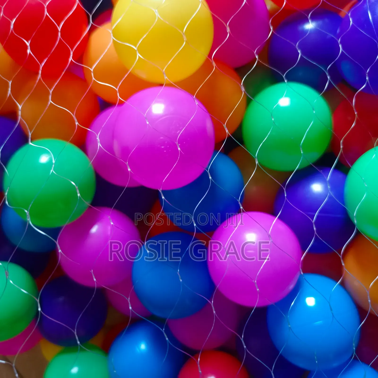 50pcs Colourful Play Pit Balls.