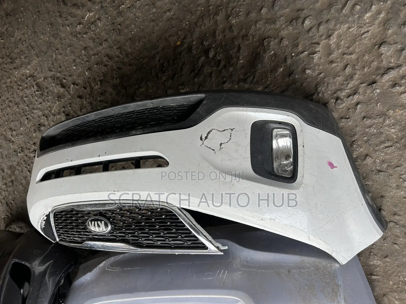 Kia Sorento 2014 Complete Front Bumper
