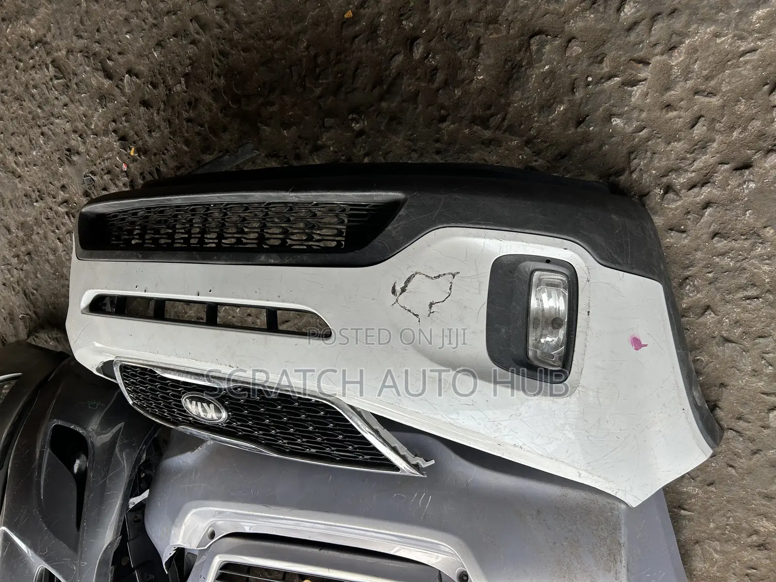 Kia Sorento 2014 Complete Front Bumper