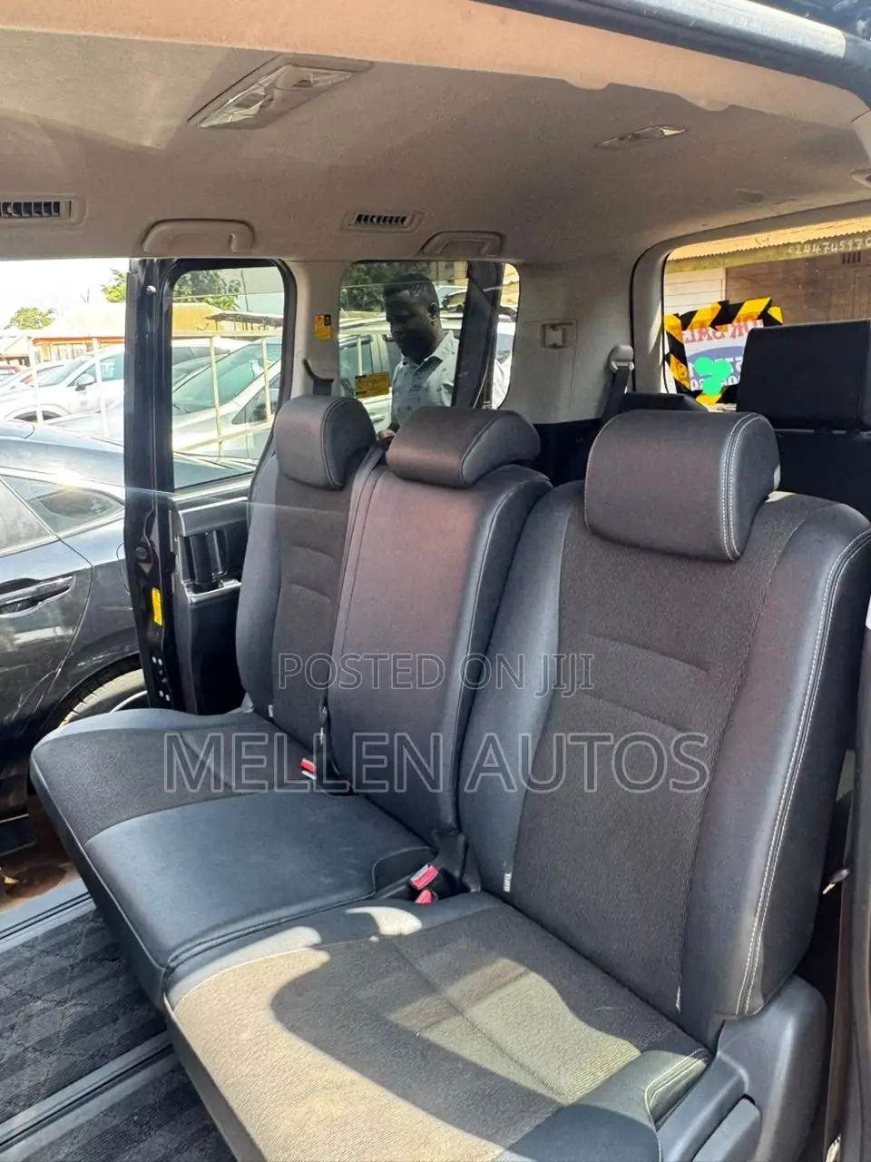 Toyota Voxy 2013 Black