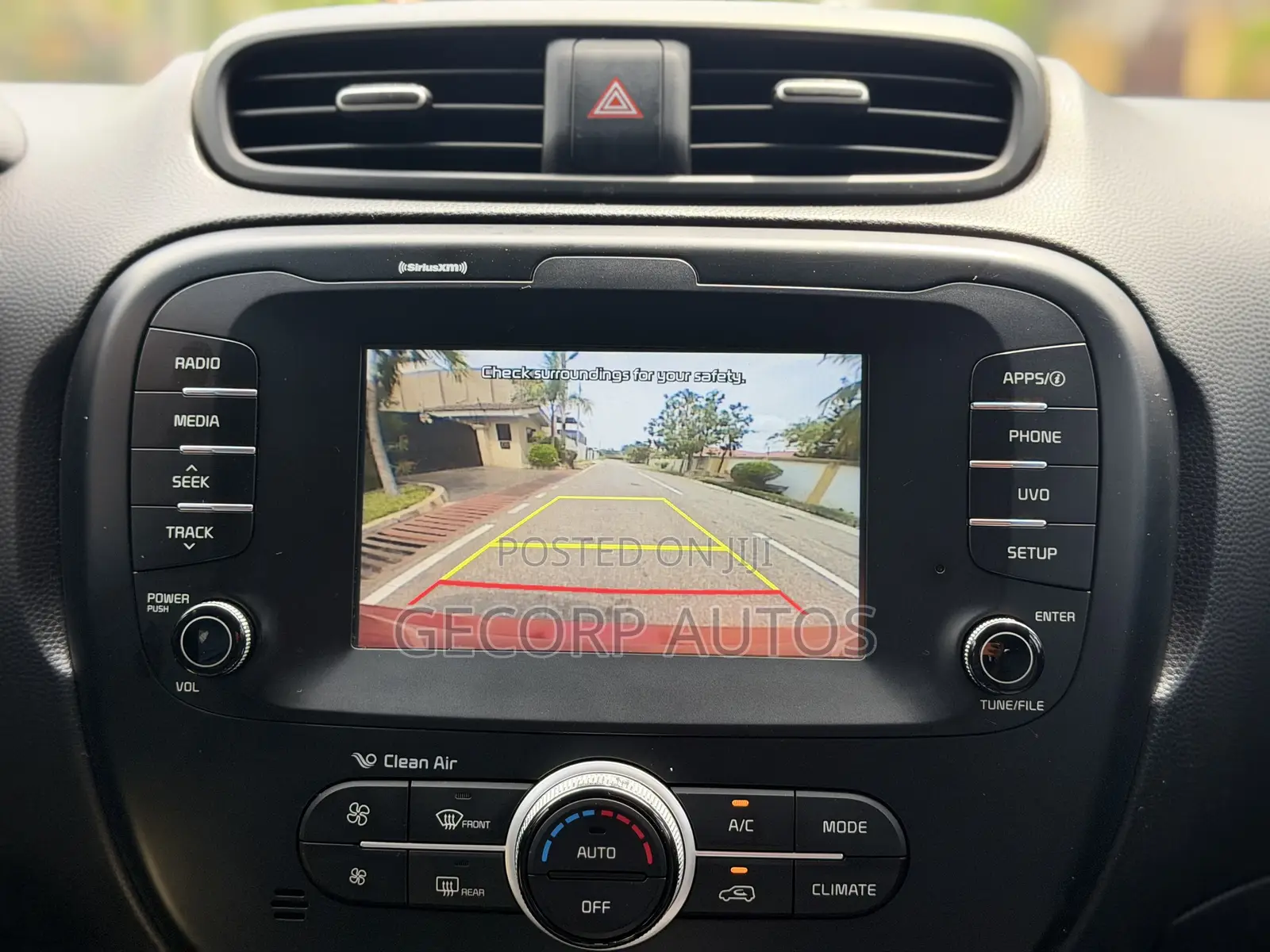 Kia Soul Base Hatchback 2019 Red