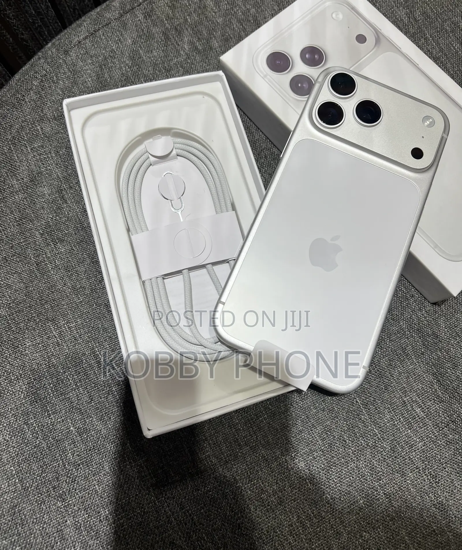 Apple iPhone 17 Pro Max 1 TB Silver