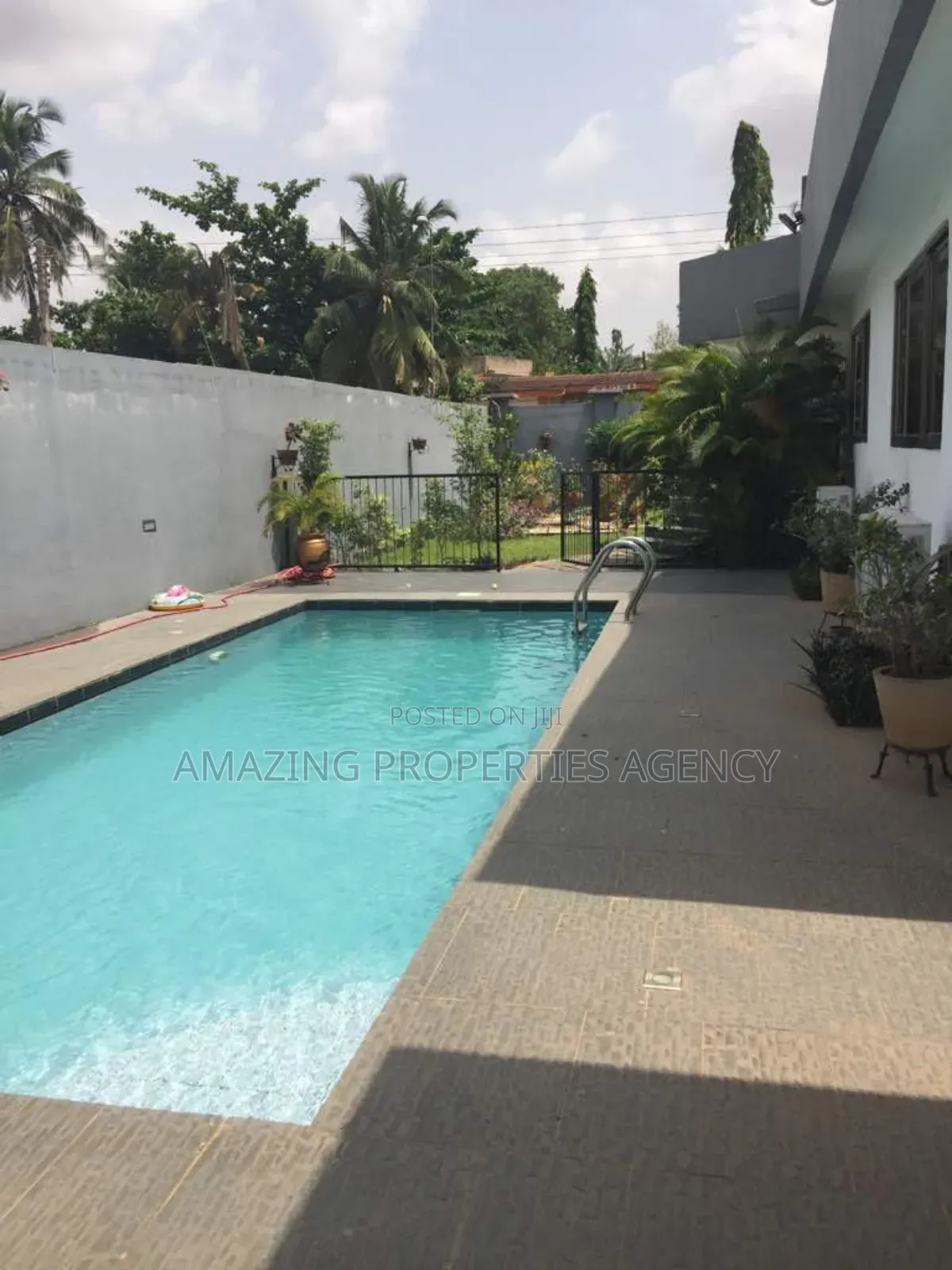 5bdrm House in Airport Residential for rent