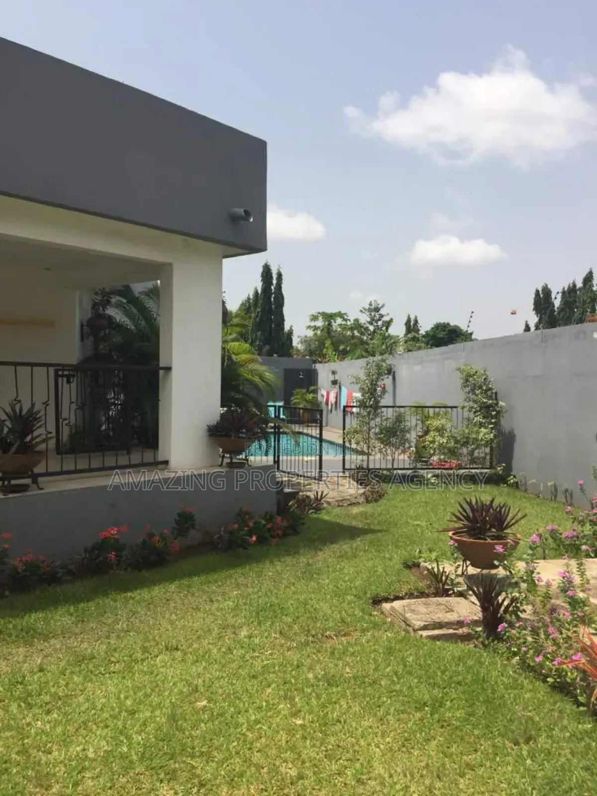 5bdrm House in Airport Residential for rent