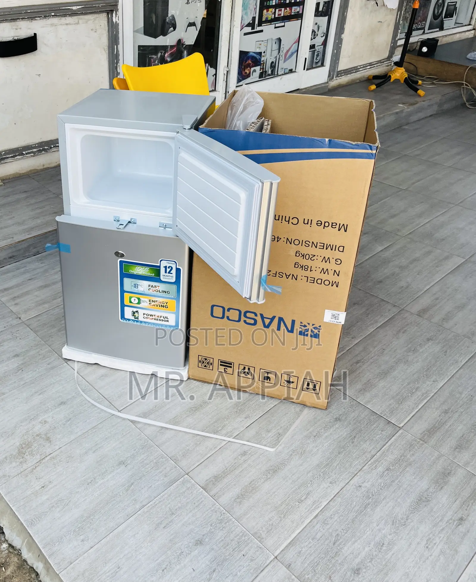 Order Reliable Nasco Nasf2-120 90l Table Top Fridge 