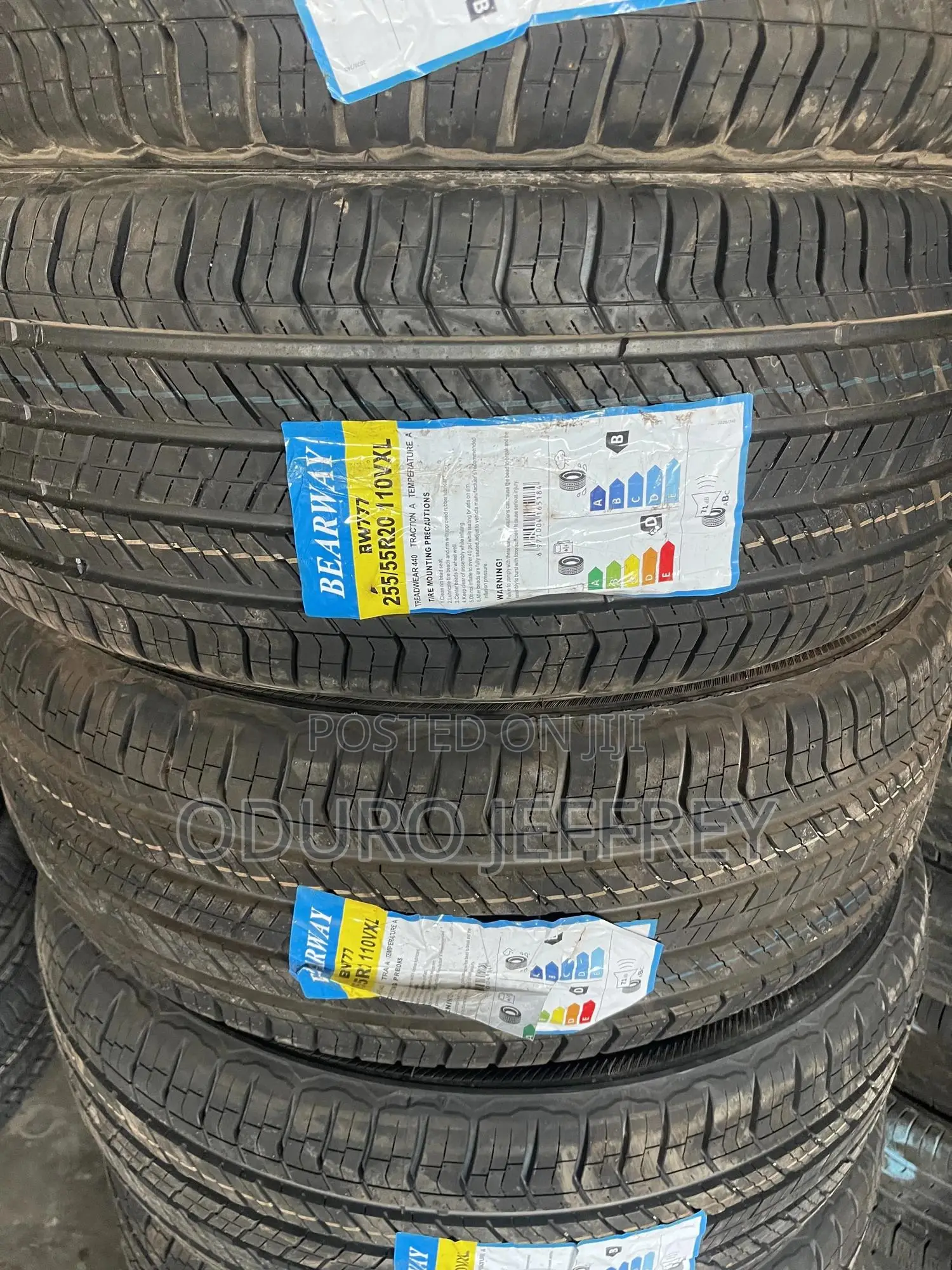 Aura Car Tyres