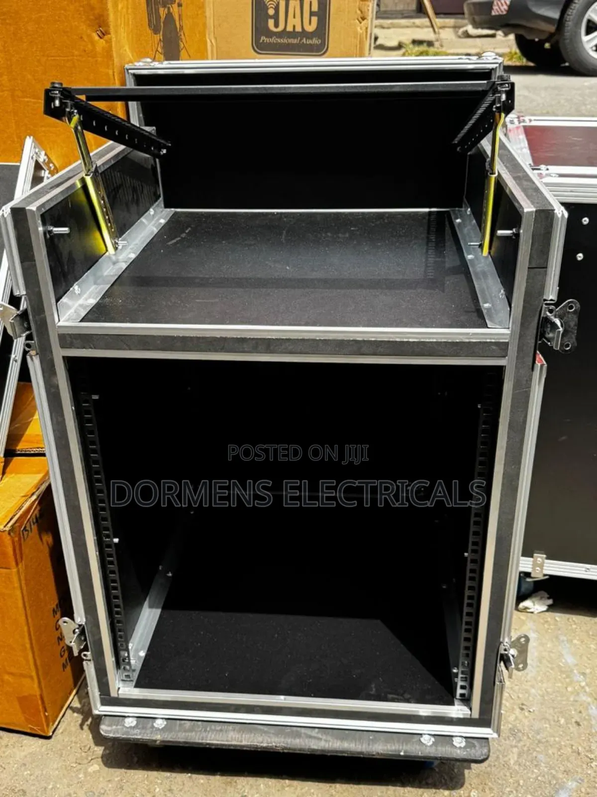 Amplifier Rack Jac