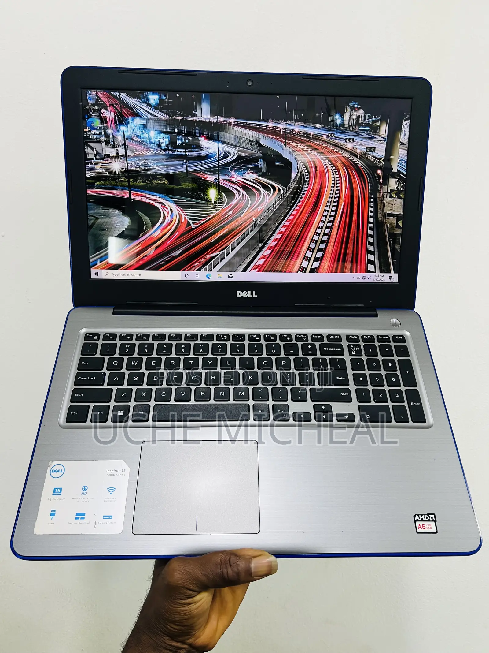 Laptop Dell Inspiron 15 8GB AMD A6 HDD 1T