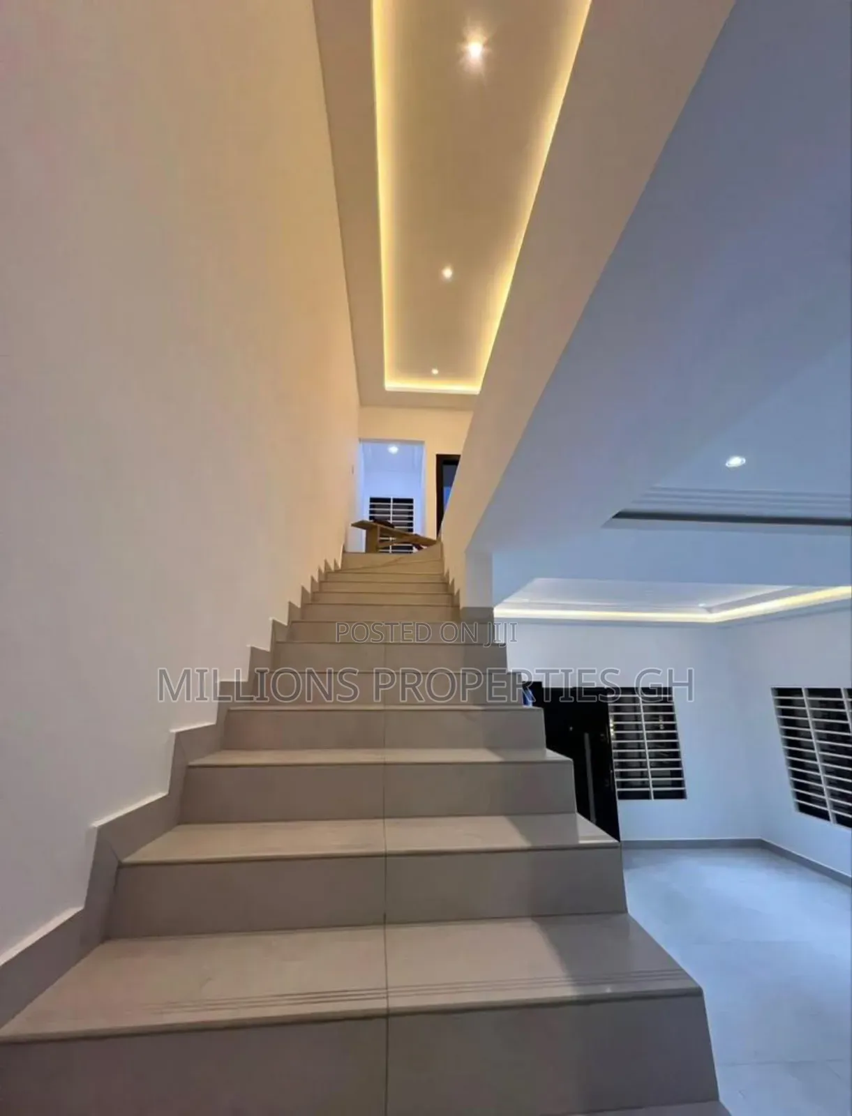 Furnished 2bdrm House in Millions Properties, Adjiriganor for sale