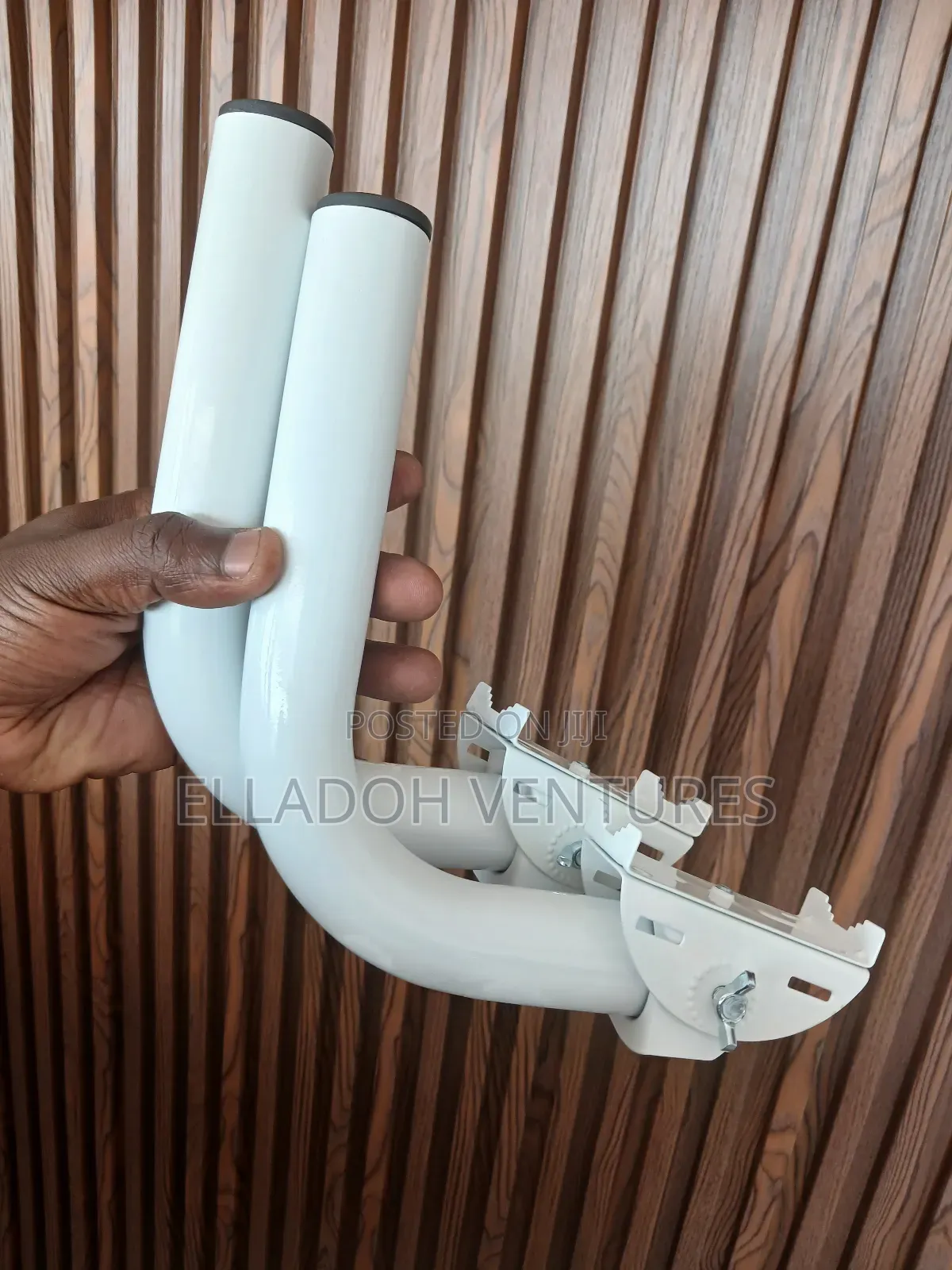 Access Point And Bridge Wireless Bracket Mount
