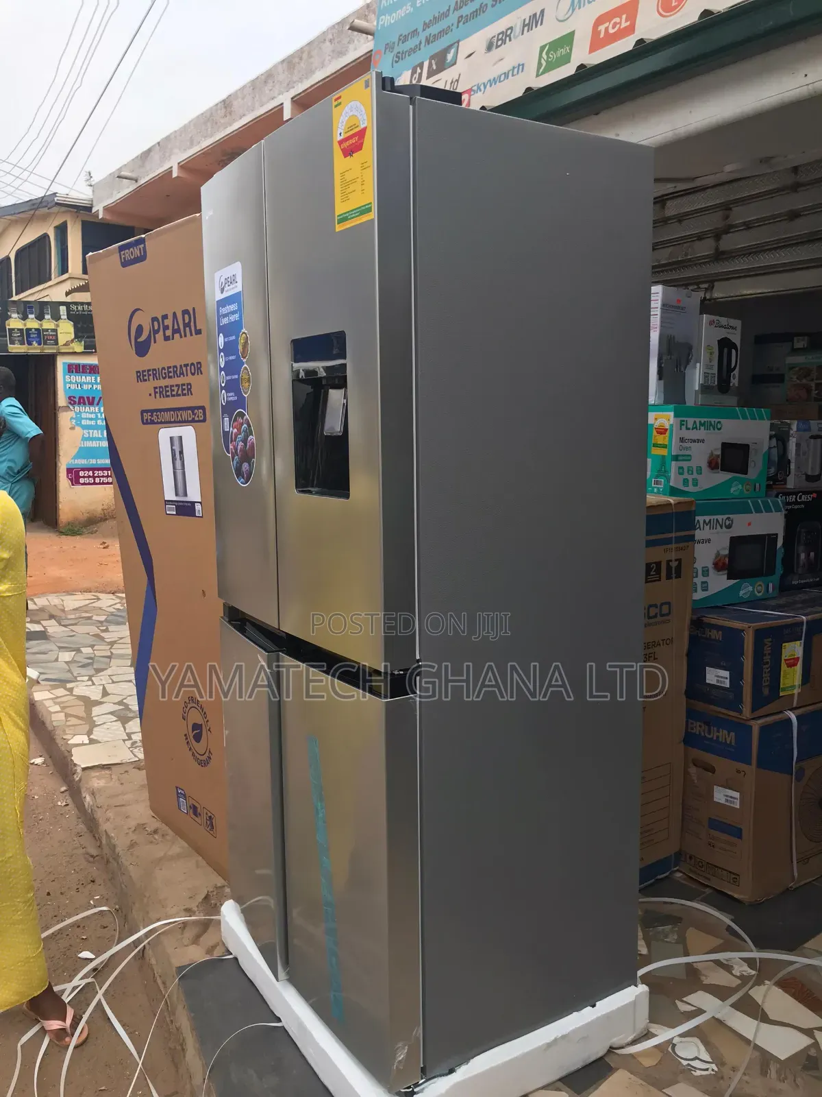 Large Capacity Pearl 482litre French Door Refrigerator With Dispenser