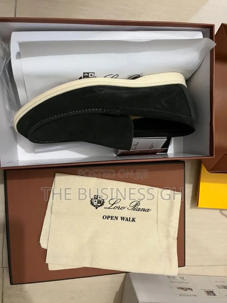 Loro Piana Loafers (Black)
