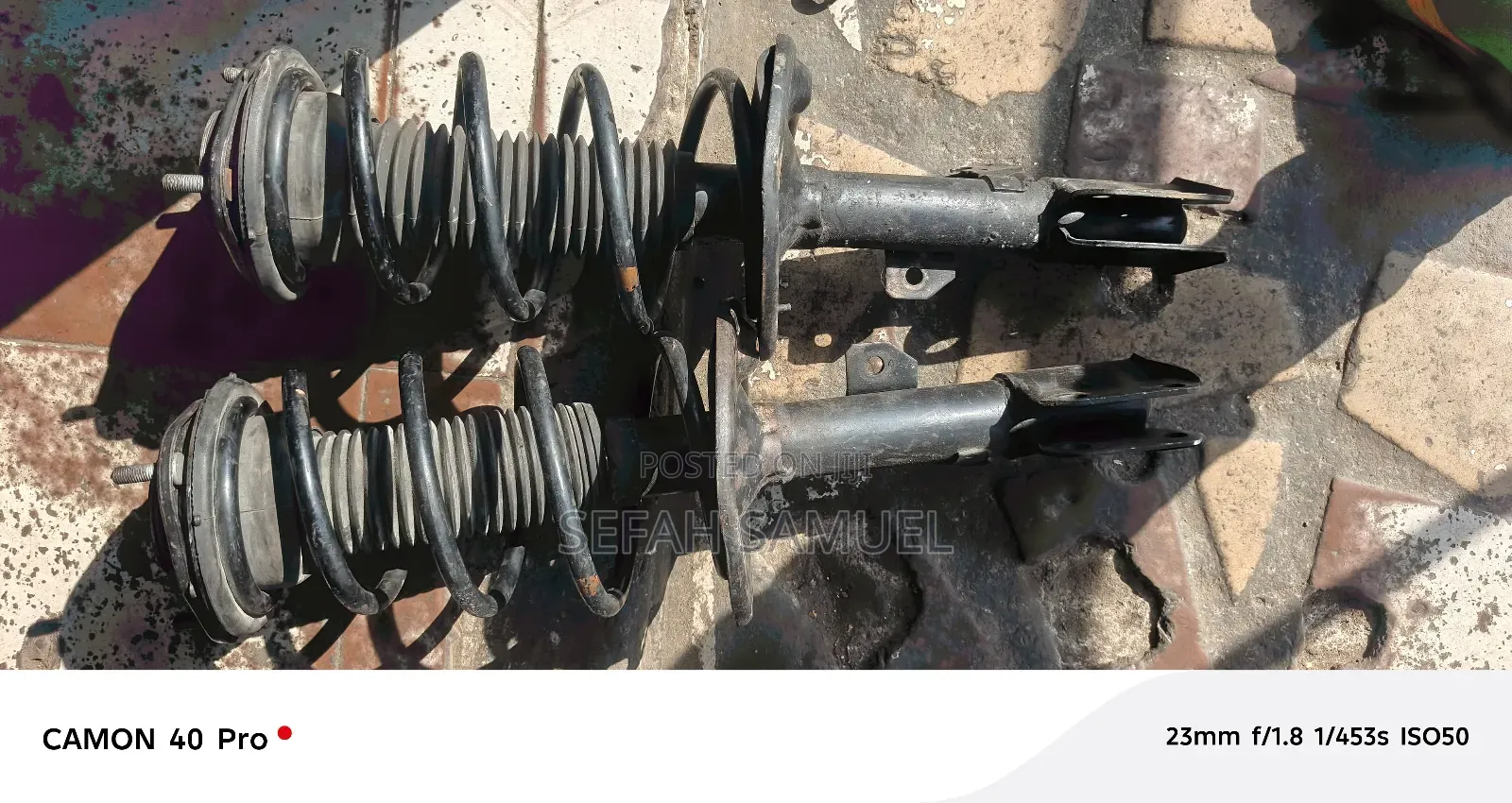 Toyota Voxy Front Shock Absorbers