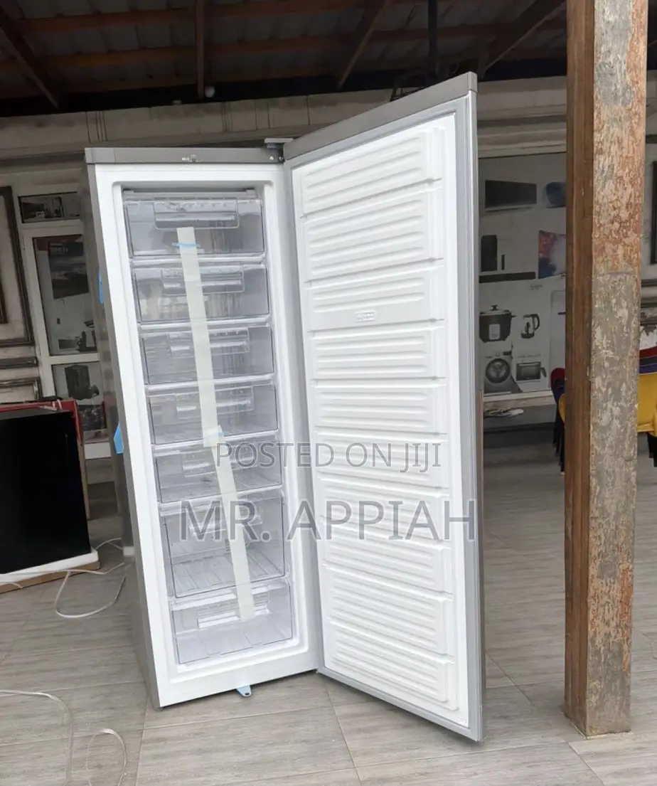 High Quality Nasco Nasd1-33 Single Door Upright Standing Freezer(242l)