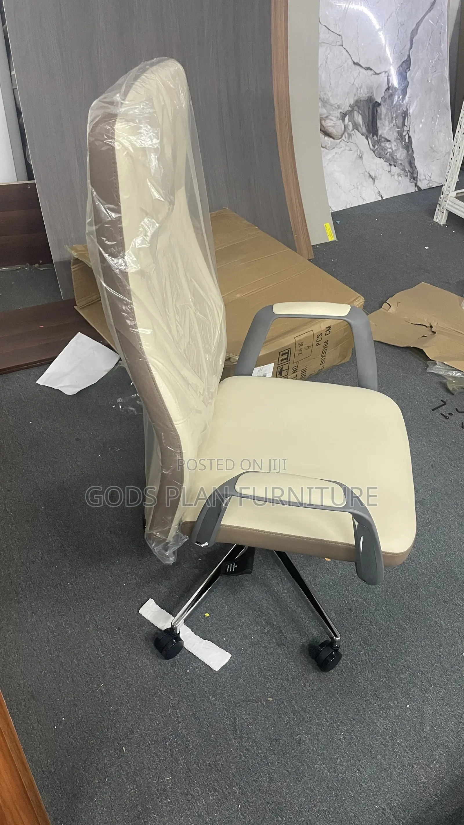 Swivel Office Chair
