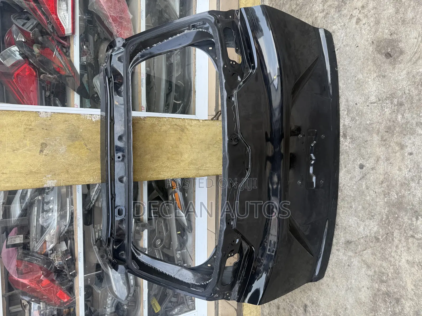 Honda Cr-v / CRV Boot Tailgate Empty Trunk 2023,2024,2025